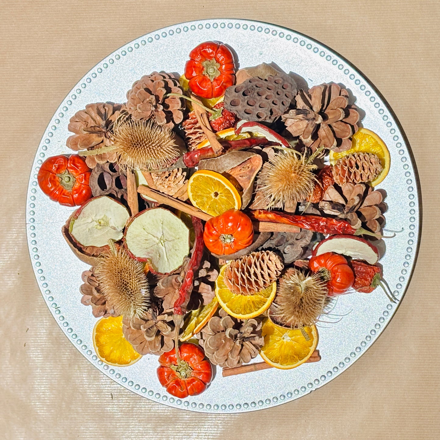 Spooky Spice Halloween Dried Fruit Mix 375g – Mini Pumpkins, Orange & Apple Slices, Pine Cones, Cinnamon & Chillies | Eco Autumn Display Decor