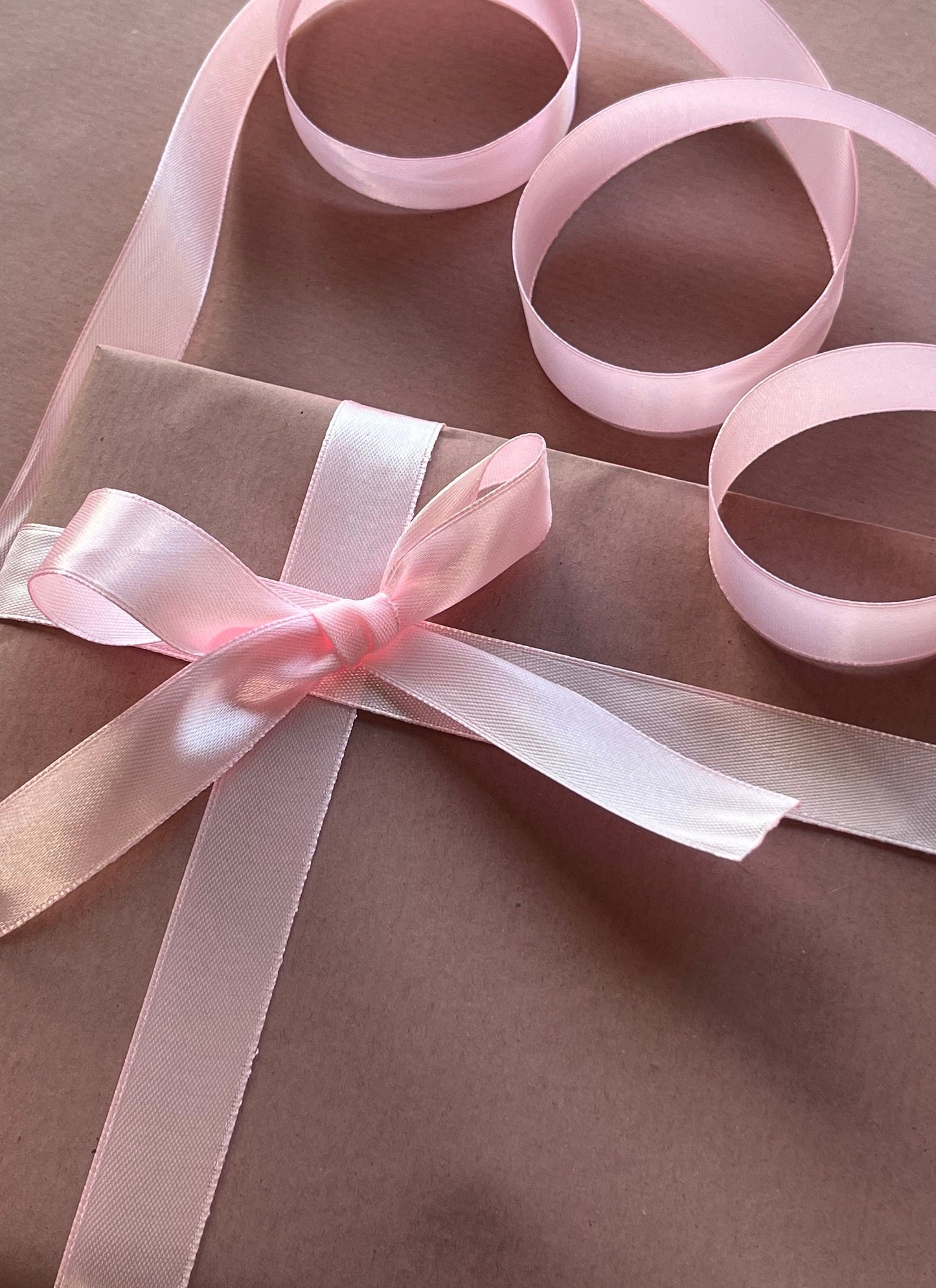 Baby Pink, Baby Blue, Black, Red or Green Satin Ribbon Roll 15 Metres Long 2 Centimetres Wide.