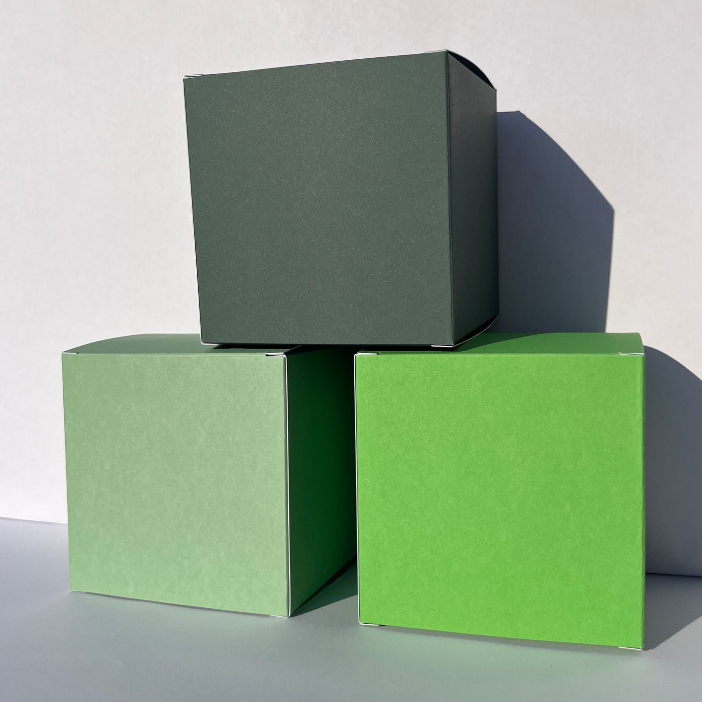 Bright Green Kraft Coloured Flat Pack Gift Candle Boxes 10x10x10 cm, Advent Calendar, Recycled and recyclable.