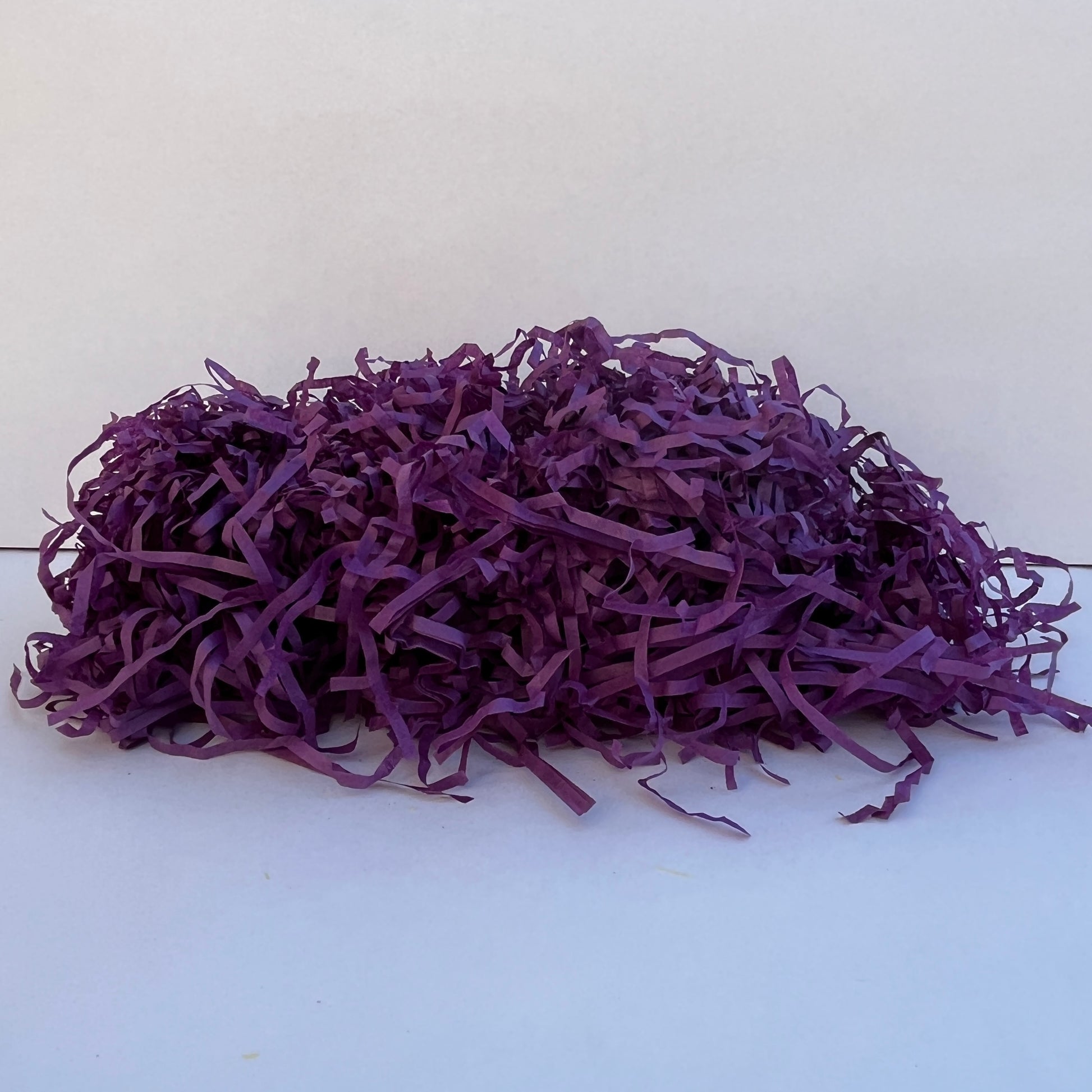 Purple paper shred hamper filler eco friendly packaging material
