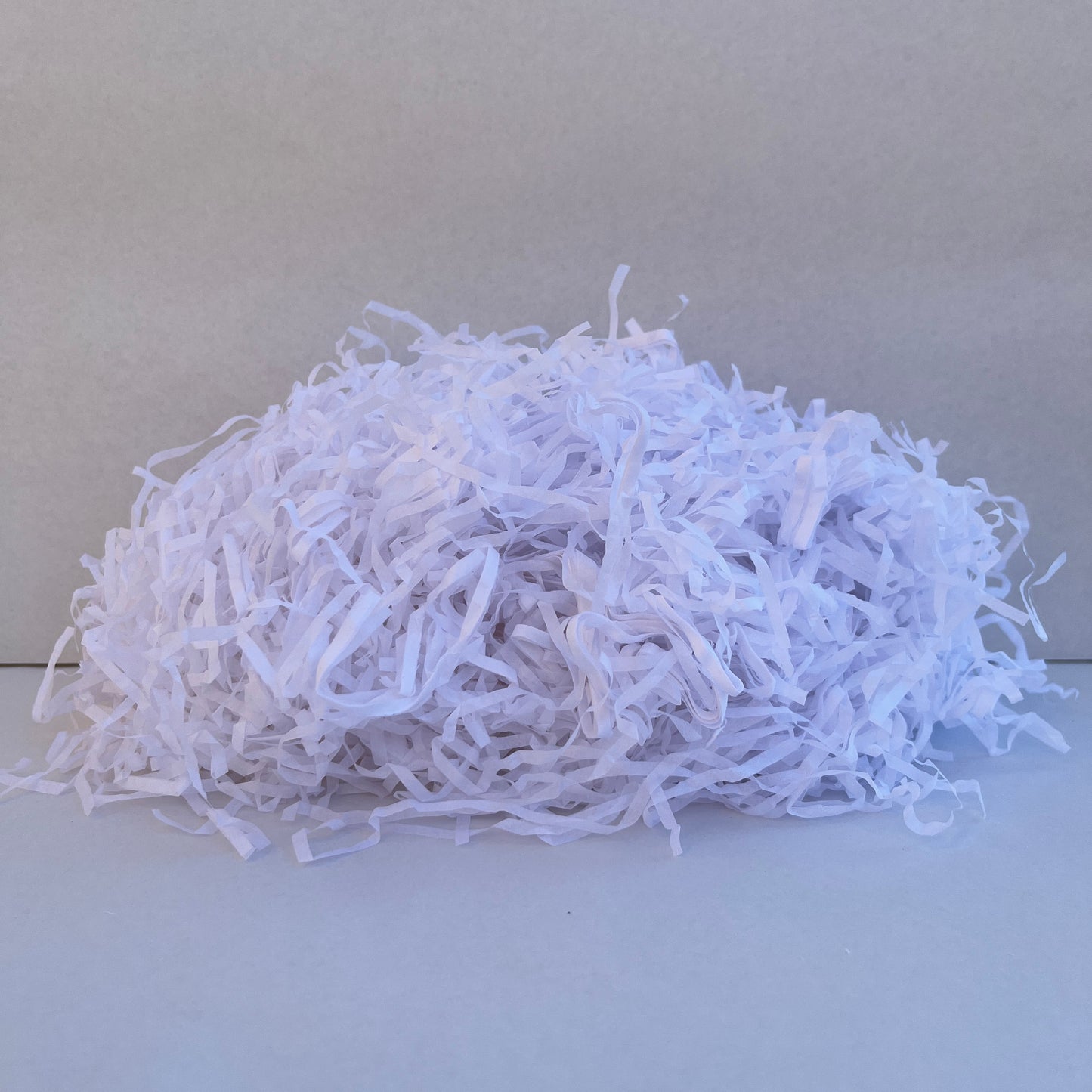 White paper shred hamper filler eco friendly packaging material