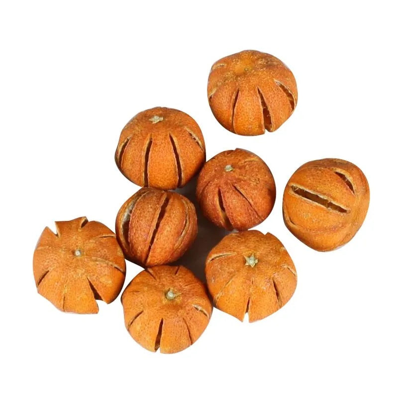 Dried Fruit Orange Slices, Green Oranges, Red Apple Slices, Green Apple Slices, Lemon Slices, Whole Oranges, Mandarines.