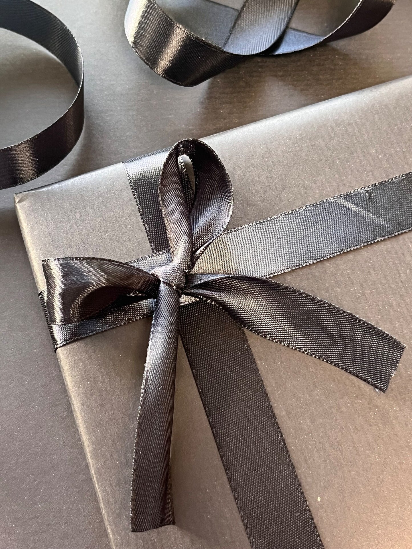 Baby Pink, Baby Blue, Black, Red or Green Satin Ribbon 7.5 or 15 Metres Long 2cm Wide.