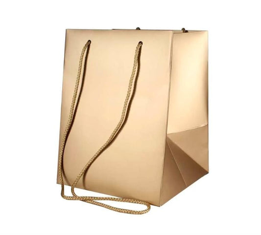 Premium Luxury Metallic Gold Paper Wedding Christmas Birthday Favour Hand Tie Gift Bags With Cotton Handles 19 x 19 x 25 cmPremium Luxury Metallic Gold Paper Wedding Christmas Birthday Favour Hand Tie Gift Bags With Cotton Handles 19 x 19 x 25 cm