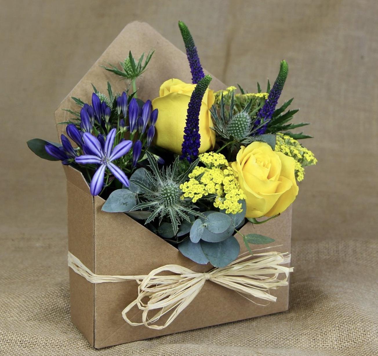 Natural Kraft Envelope Flower Box, Storage Box, Floral Display, Gift Hamper, Birthday, Valentines, Wedding.