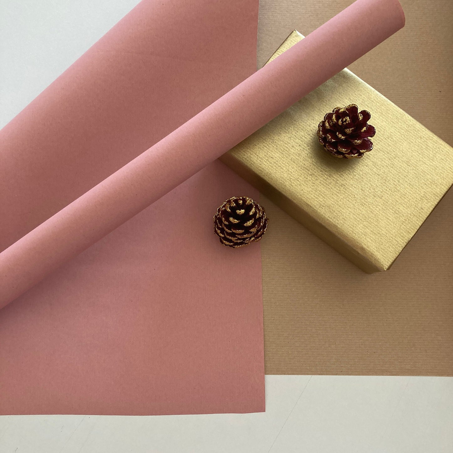Christmas Gold Ribbed Gift Wrapping Paper, Eco Friendly, 100% Recycled & Recyclable, Kraft Gift Wrap 0.5Metres to 20Metres  Folded or Rolled