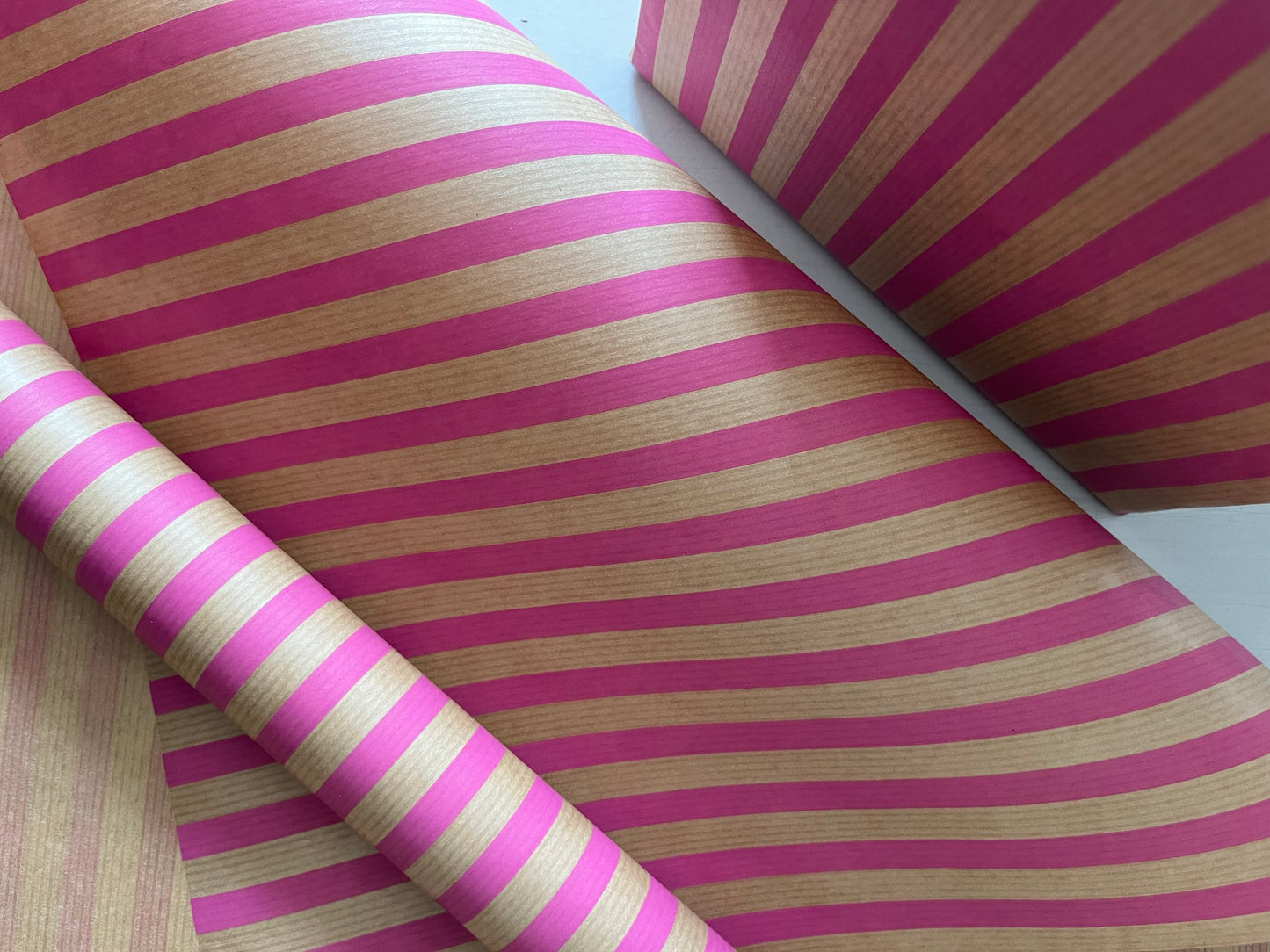 Pink Stripes Print Eco Friendly Gift Wrapping Paper, 100% Recycled & Recyclable Gift Wrap, Kraft Birthday Wrapping Paper, Sustainable Wrap