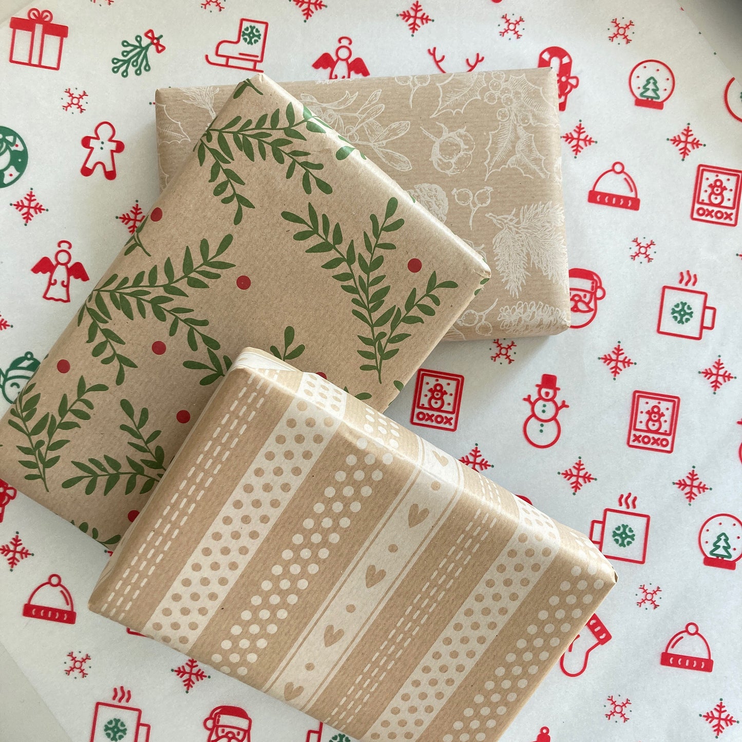 Wrapping Paper Christmas Festive Foliage 50CM Wide Eco Friendly, 100% Recycled Kraft | Recyclable, Sustainable, Plastic Free Gift Wrap