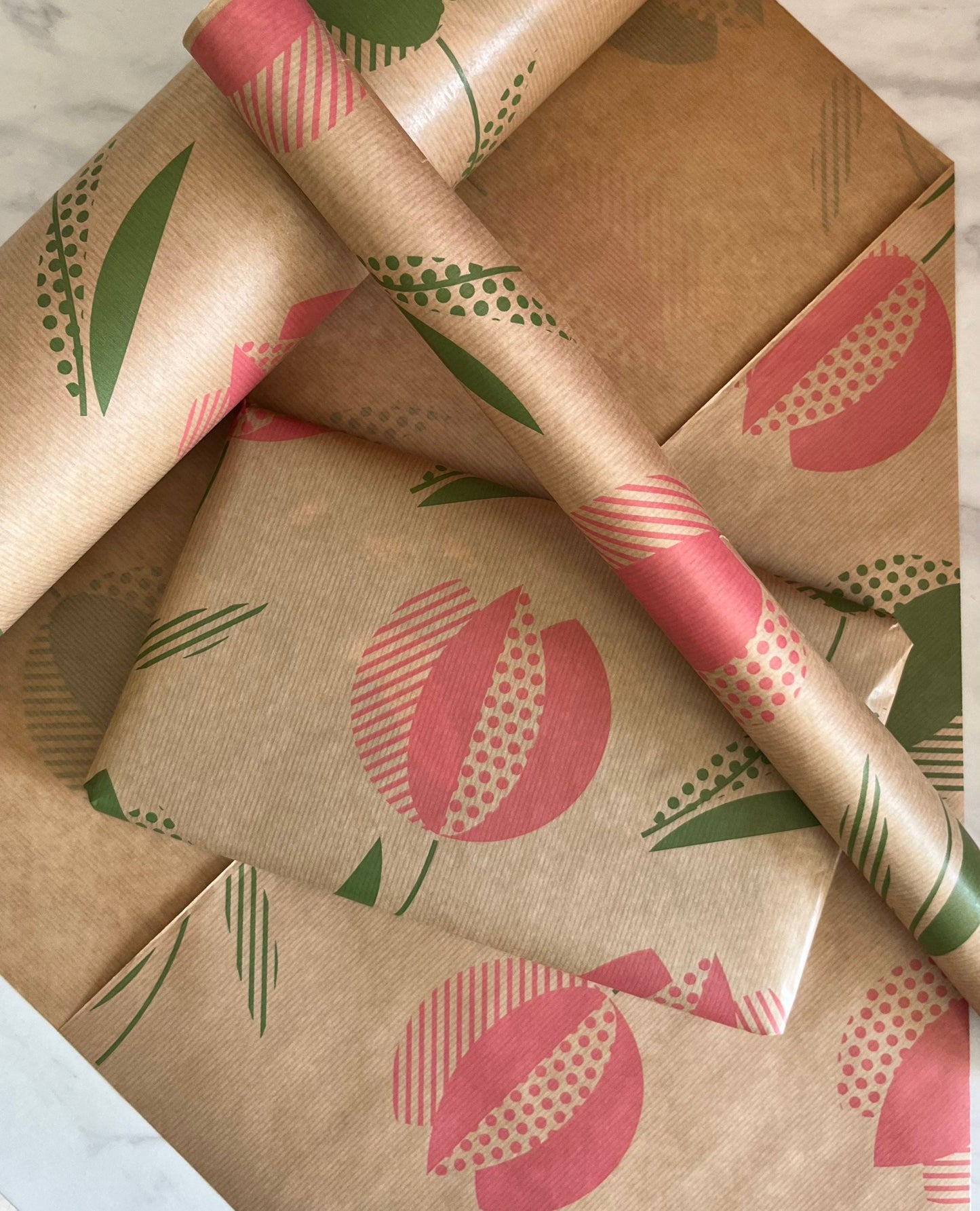 Tulip Floral Print Eco Friendly Gift Wrapping Paper, 100% Recycled & Recyclable Gift Wrap, Kraft Birthday Wrapping Paper, Sustainable