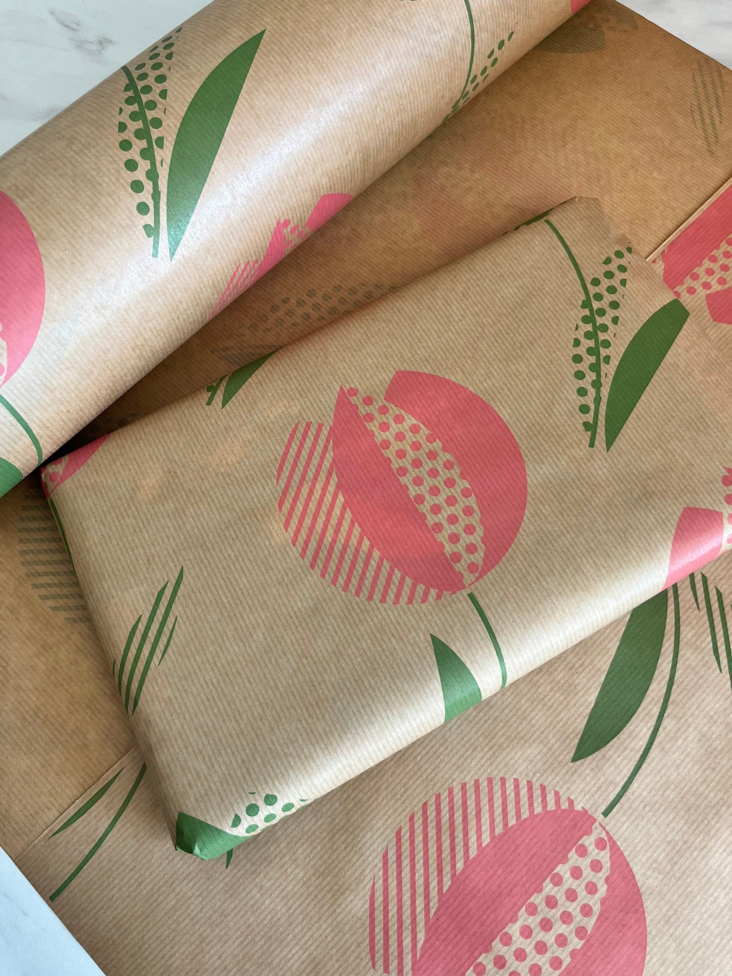 Tulip Floral Print Eco Friendly Gift Wrapping Paper, 100% Recycled & Recyclable Gift Wrap, Kraft Birthday Wrapping Paper, Sustainable