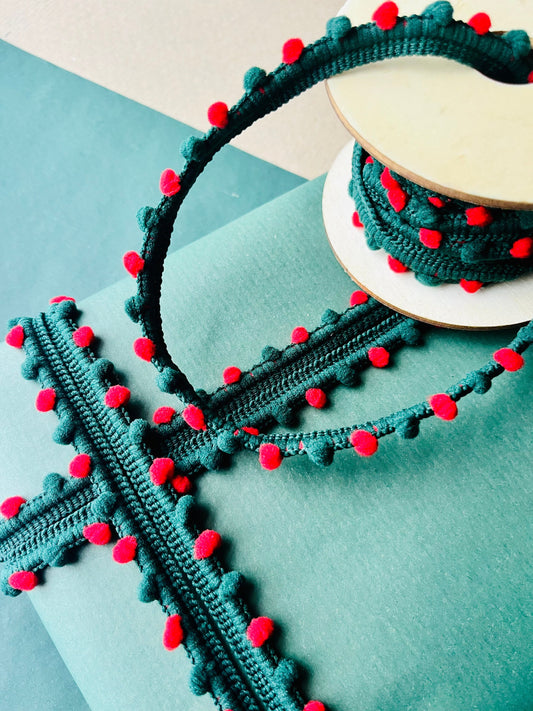 Christmas Red & Green Pom-Pom Ribbon, Luxury Gift Wrapping Ribbon Xmas