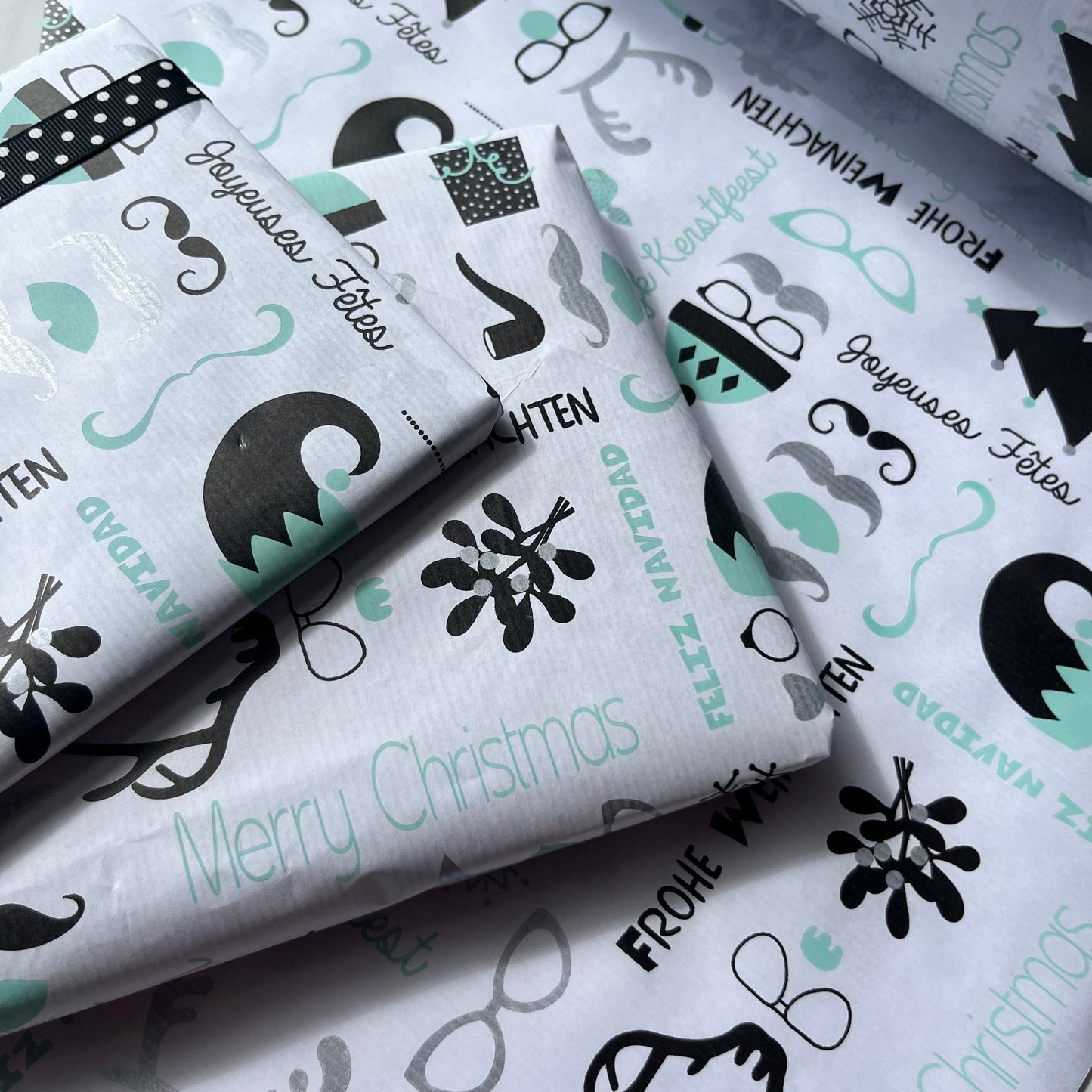 Wrapping Paper Christmas Languages 50CM Wide Eco Friendly, 100% Recycled Kraft | Recyclable, Sustainable, Plastic Free Gift Wrap