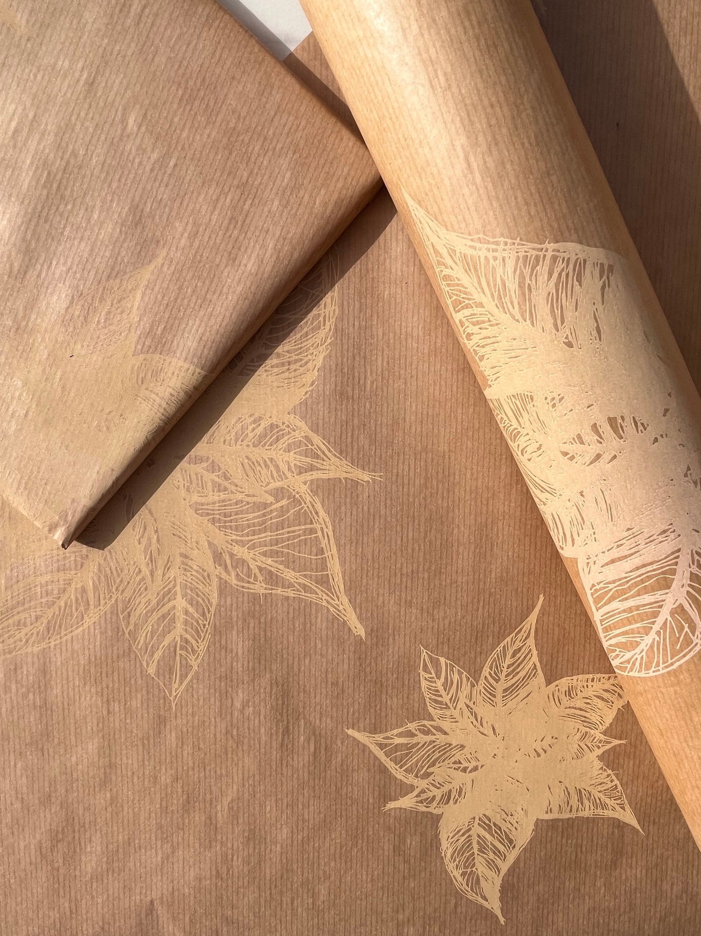 Wrapping Paper Poinsettia 50CM Wide Eco Friendly, 100% Recycled Kraft | Recyclable, Sustainable, Plastic Free Gift Wrap